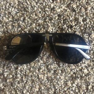 Ferragamo Sunglasses 🕶